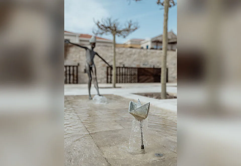 Скульптуры