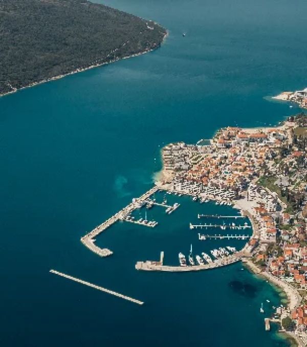 Prime-location-for-premium-benefits-Portonovi